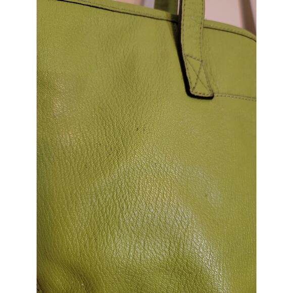 Michael Kors Jet Set Tote Bag Apple Green Leather Snap Closure Shopping Work - Picture 15 of 16